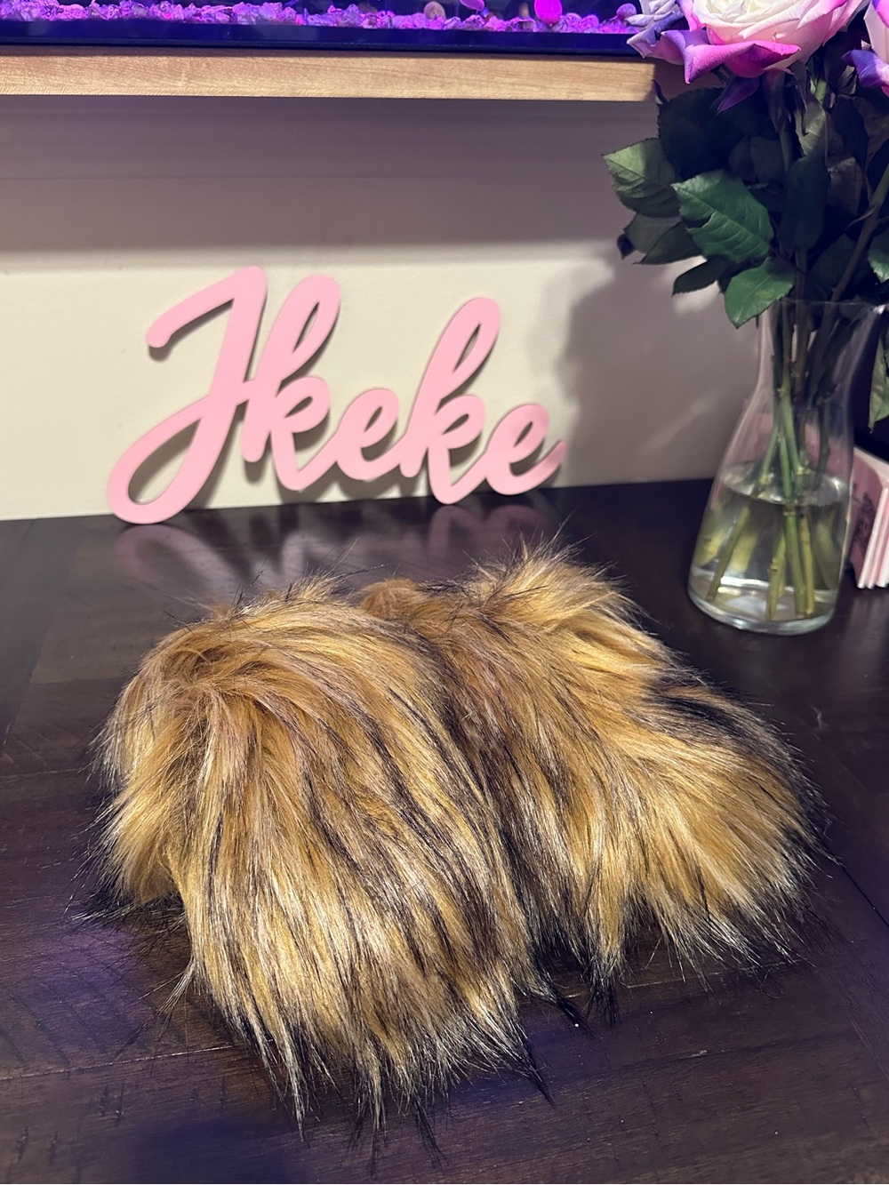 Fuzzy Brown Women's Slides sizes 5.5, 6, 7, 8